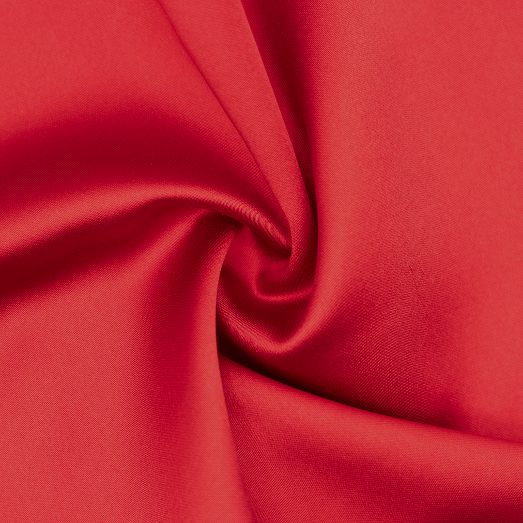Tissu satin rouge